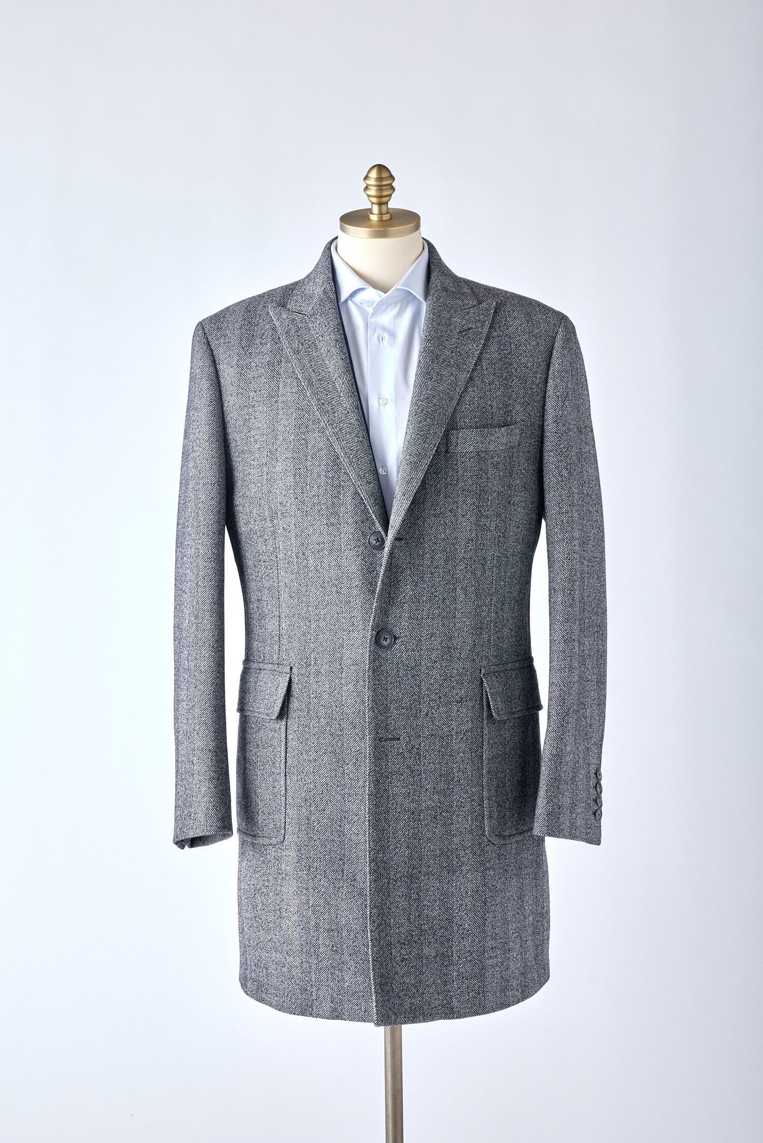 Peaked lapel overcoat hotsell